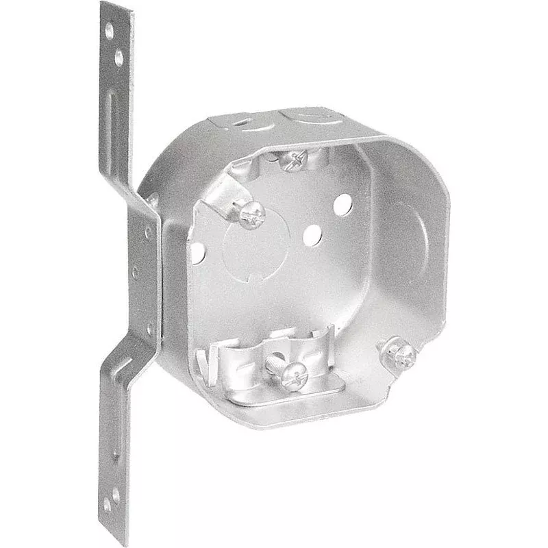 Southwire 54151-FR-UPC Octagon Box, 4 in OAW, 1-1/2 in OAD, 7 in OAH, 7-Knockout, Steel Housing Material, Silver